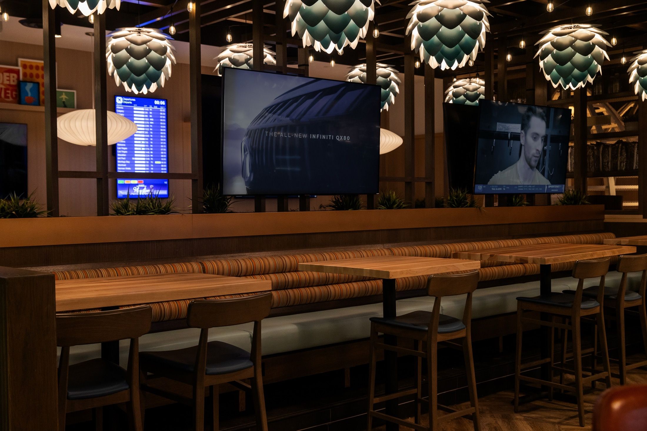 OEB Kitchen & Bar — Edmonton International Airport