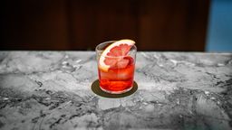 Avalon Bar — Edmonton International Airport