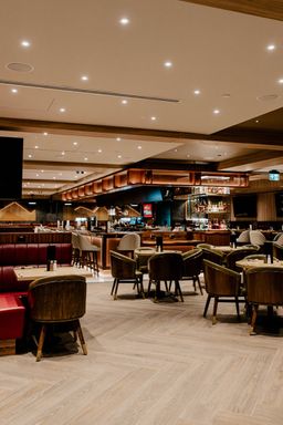 White Spot — Vancouver International Airport